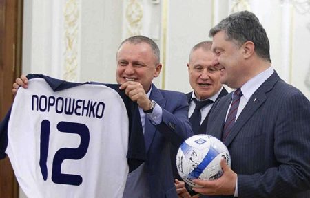 Poroshenko Spent 11 Million On Lawyers In London, Fighting Off Surkis