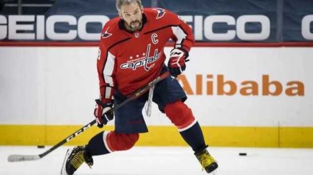 Russian hockey player Ovechkin has contracted the coronavirus and will not play in the third NHL All-Star Game in a row