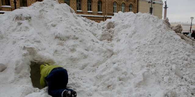 Mass Detentions Took Place In St. Petersburg Due To Poor-Quality Snow Removal