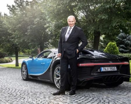 In Germany, An Investigation Has Been Launched Against A Czech Millionaire: He Dispersed Bugatti To 417 Km / H