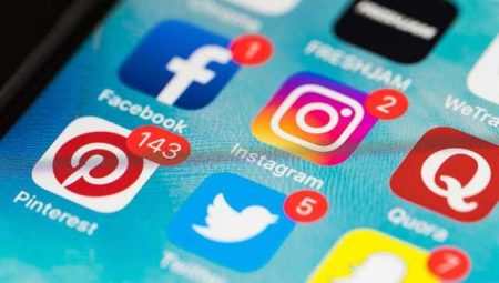 A Law Was Introduced To The State Duma That Obliges State Authorities To Create Accounts In Social Networks