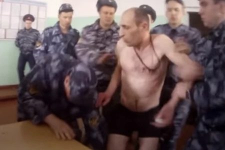 Human Rights Activists Have Uncovered The Details Of The Tragic Death Of A Prisoner Who Spent Nearly A Month In A Russian Prison Hospital With A Discolored Scrotum And Buttocks.