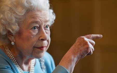 Queen Elizabeth Ii Has Contracted The Coronavirus