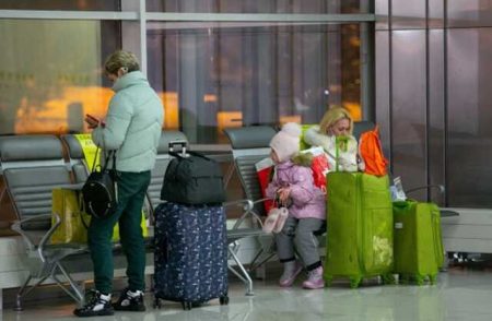 Tourists Abroad Are Advised Not To Wait For Humanitarian Flights And Return To Russia Themselves