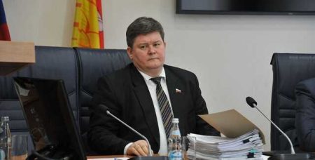 The Ex-Vice Speaker Of The Voronezh City Duma Got A 2-Year Prison Sentence For Tricking Deputy Alexander Zhukov Into Believing He Would Help Him Get Re-Elected, When In Fact He Had No Intention To Help And Just Took A Million Rubles From Him.