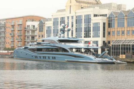 Foggy Albion Took Up The Fleet: The Yacht Of The “Russian Businessman” Was Detained In The Uk