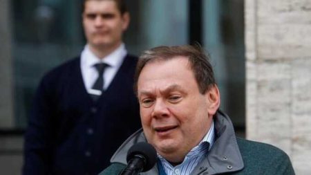 Why Are The Ukrainian Authorities Not Seizing The Assets Of Russian Billionaire Mikhail Fridman?