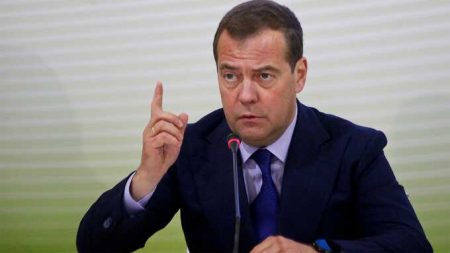 Medvedev Announced The End Of The “Stormy Romance Of Europeans With Ukrainians”…. Medvedev’s Hangover ))))