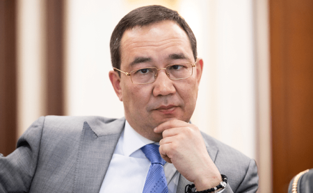 In Order To Catch A Corrupt Official, One Must Think Like A Corrupt Official. The Fight Against Corruption By The Head Of Yakutia, Aisen Nikolaev, Has Led To Accusations Of Corruption Against Him.