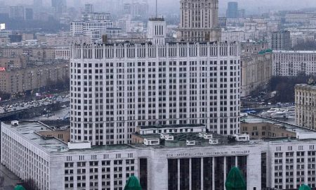 The government will be able to issue permits for transactions with persons subject to Russian sanctions