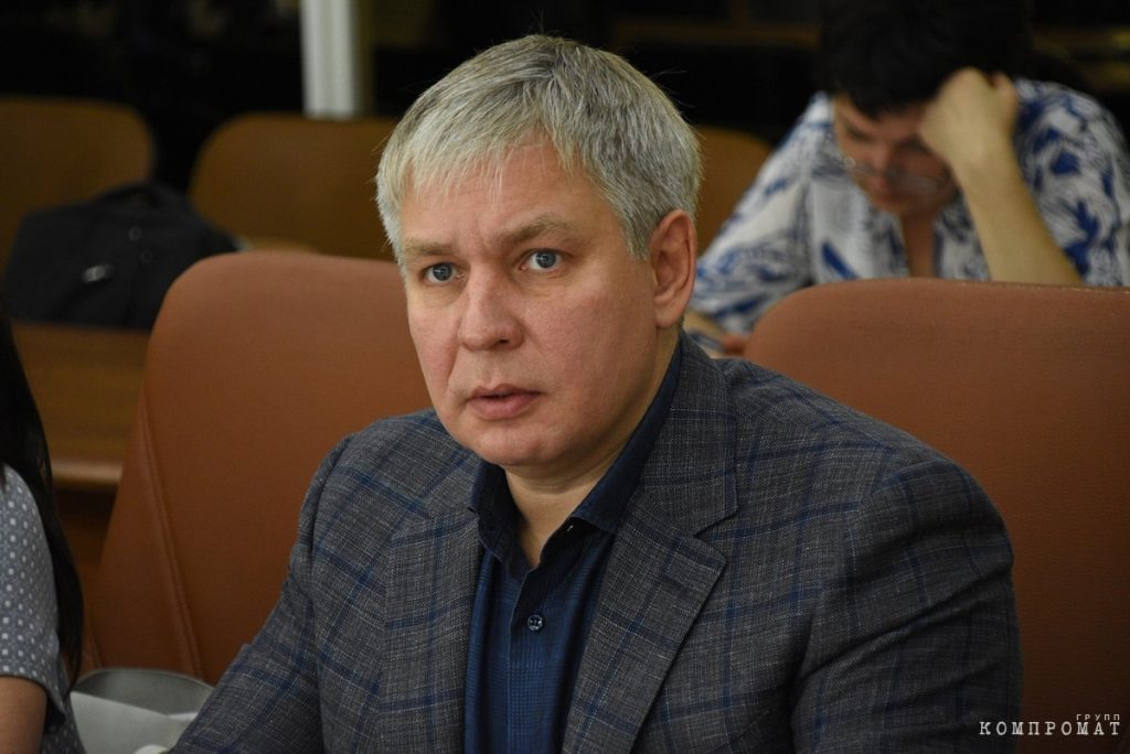 The Former Deputy Of The Saratov Regional Duma Received A 40,000 Ruble Fine For Faking Documents.