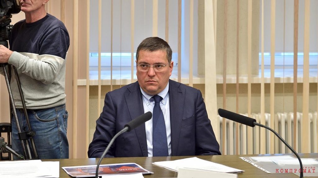 The Leader Of The Ministry Of Transport Of Bashkiria, Who Was Driving A Land Rover, Collided With A Toyota Camry, And The Person Who Got Hurt Was At Fault.